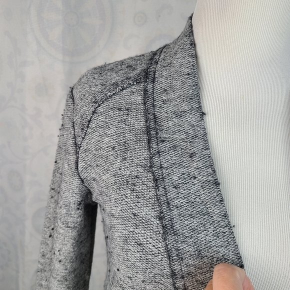 Kuhl Nova Wrap Cardigan Sweater Small grey viscose/wool blend open front pockets - Picture 5 of 15
